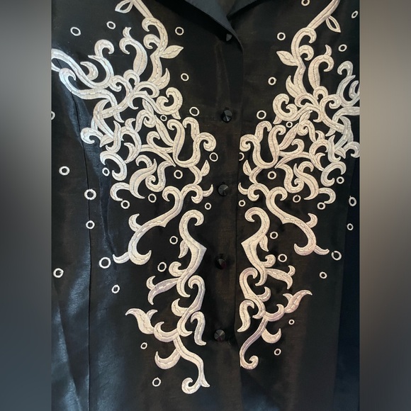 Silk Land Silk Blend Embroidered Blazer Jacket. Size 2X - Picture 4 of 5